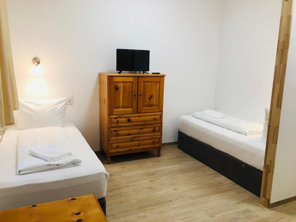 Apartamente Pfullingen Ngoại thất bức ảnh